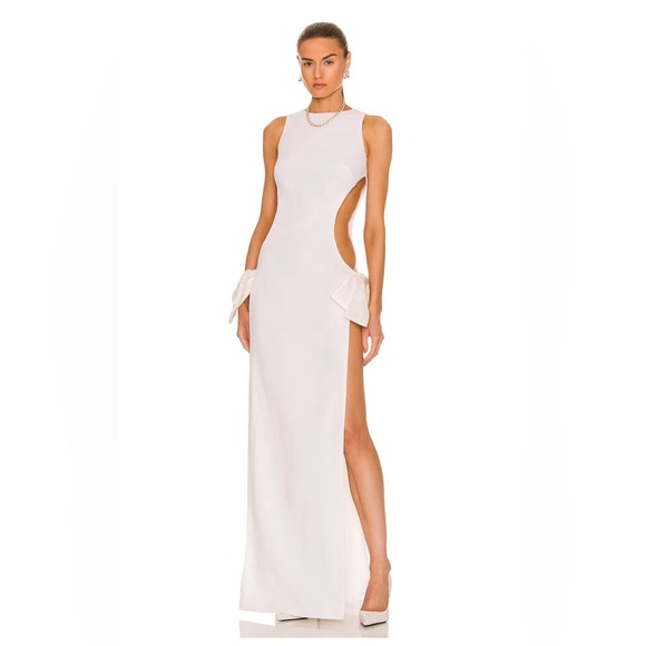 Monot cut out gown with bow - Picture 4 of 12